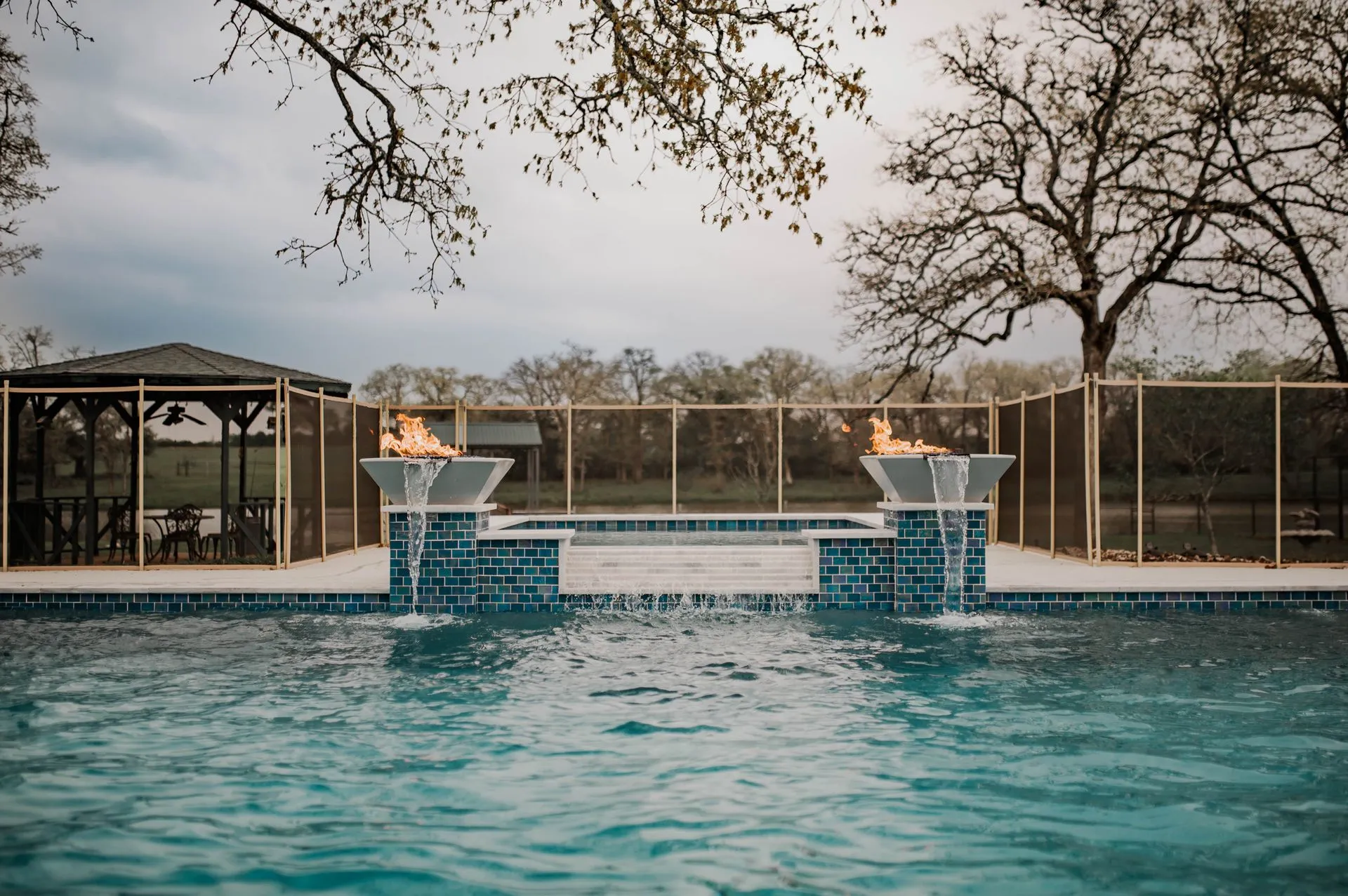 Custom Pool Builder 