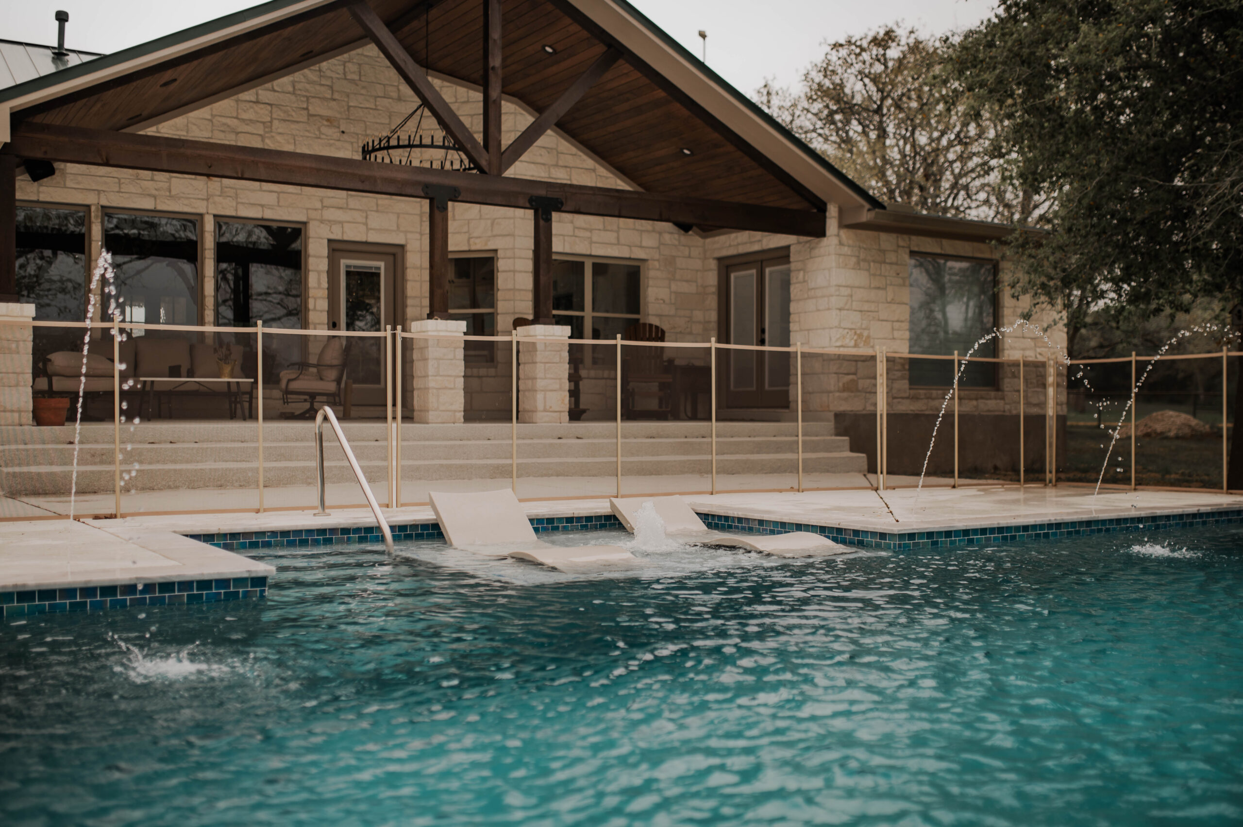Custom Pool Builder